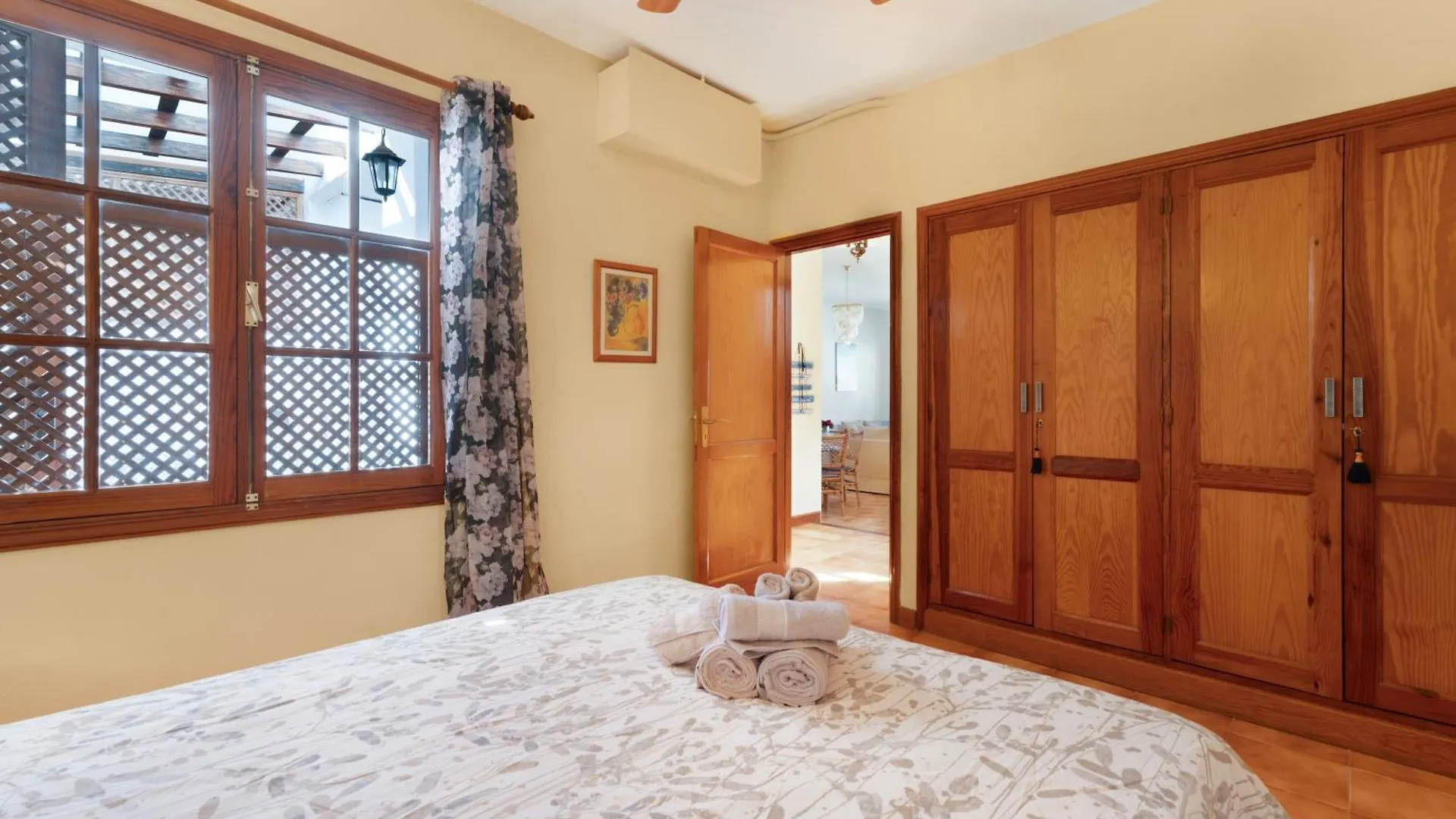 아파트 Gigantes Apartament Sea View 아칸티라도